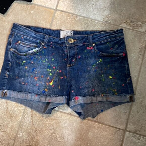 Size 5 upcycled Neon Denim Shorts - Picture 2 of 4
